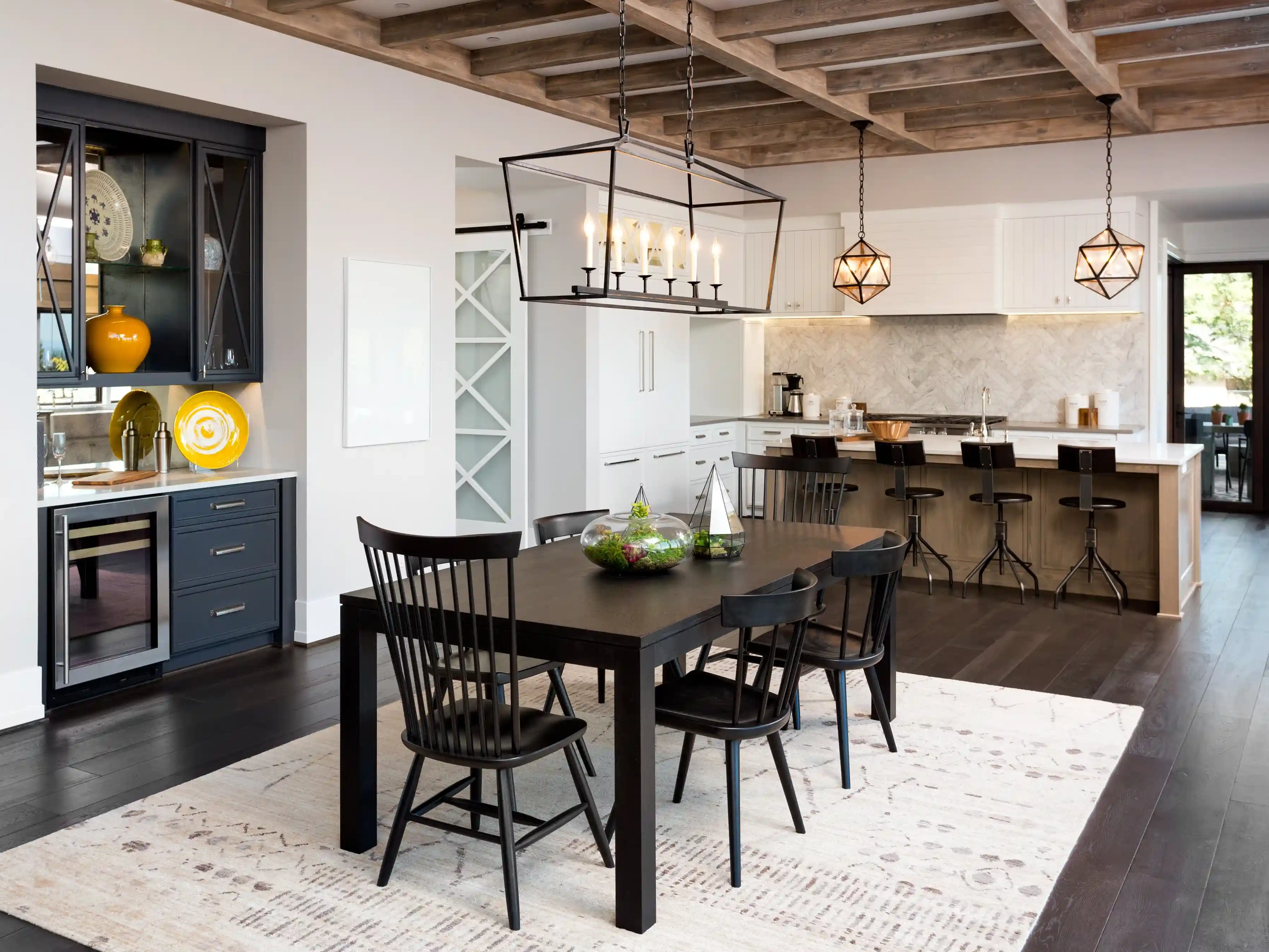 How to Choose a Kitchen Table?